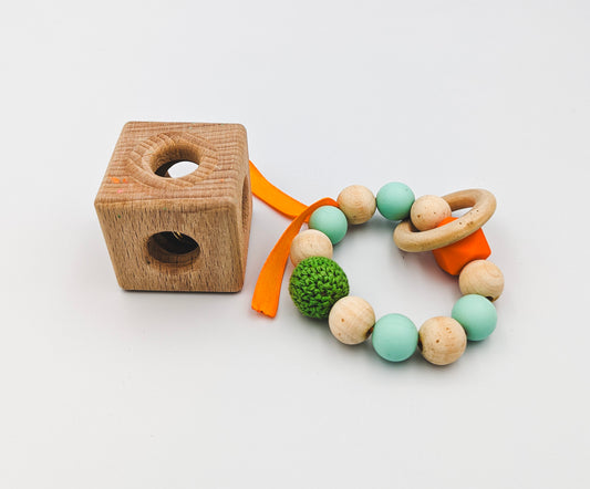 Sensory Beads & Cube Set